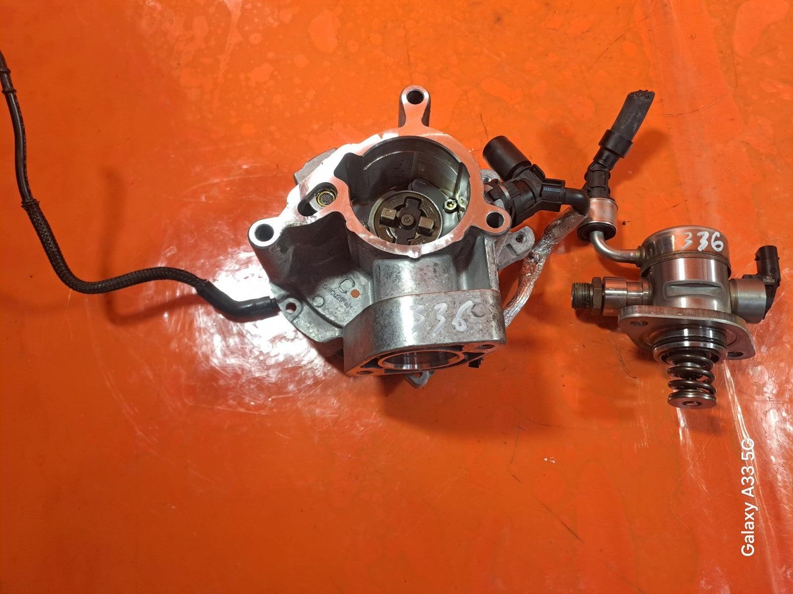 ebay-src:https://i.ebayimg.com/00/s/mtiwmfgxnjaw/z/m-8aaeswck1pemiu/$_57.jpg