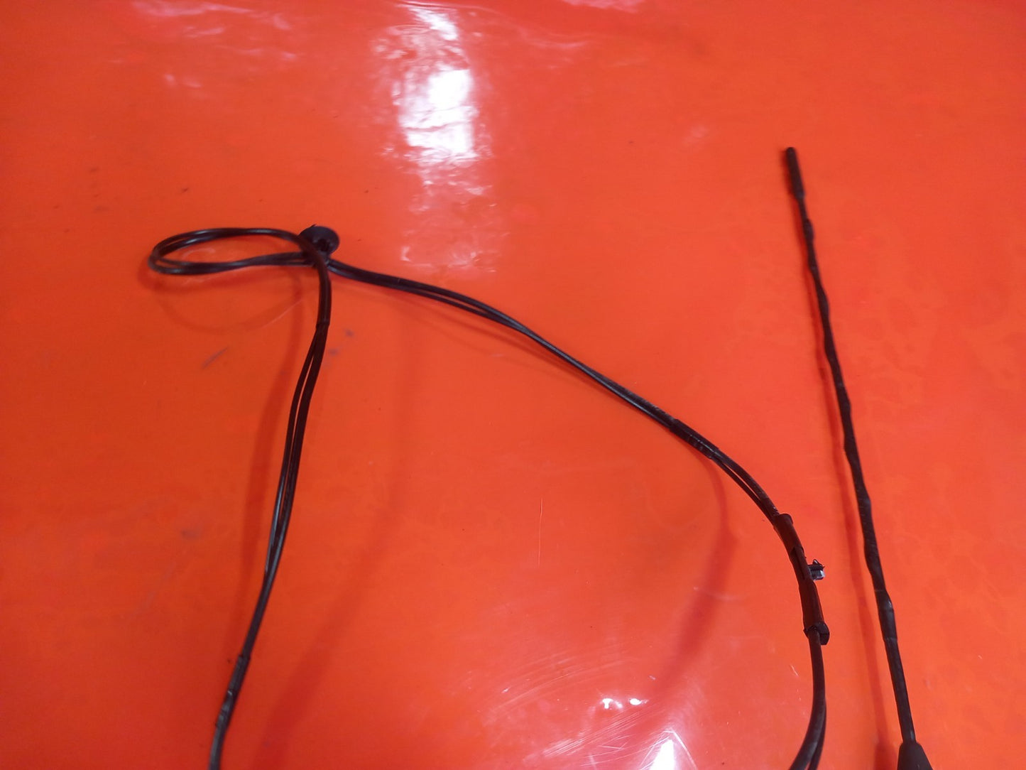 2017 Ford Transit Connect Roof Aerial Antenna AV1T-18828-AA Warranty A369 - Image 4