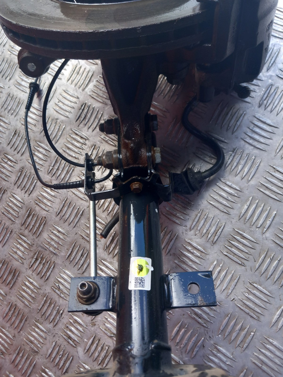 2024 Dacia Jogger Front Left Suspension Leg Hub Warranty A391 - Image 4