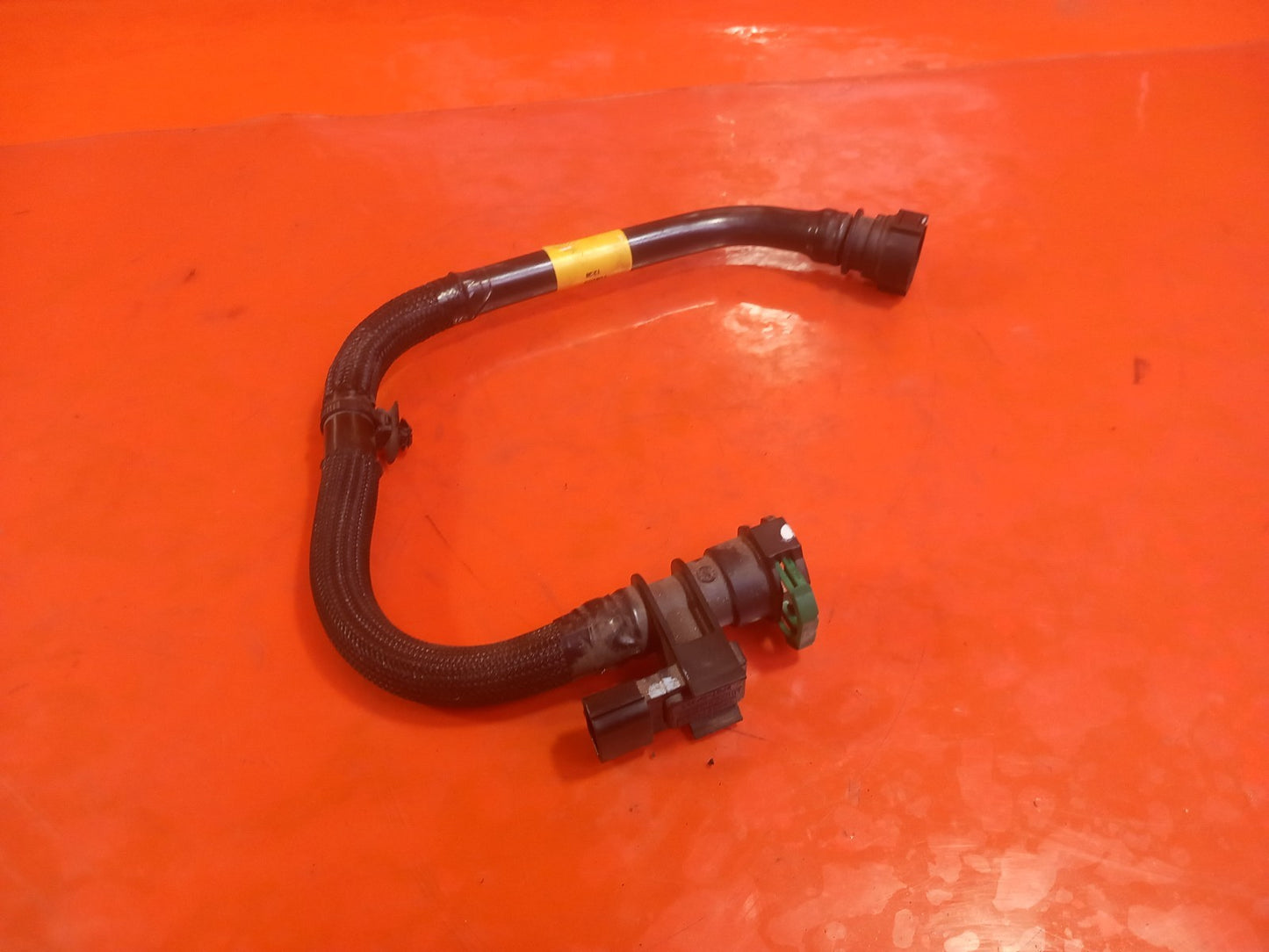 2023 Renault Captur II Fuel Pipe 175D35683R Warranty A392 - Image 2