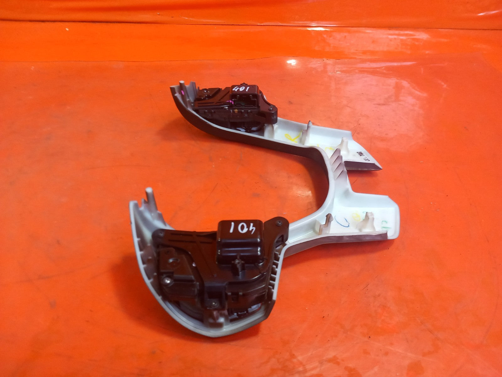 2017 Ford Ranger Wildtrak Multifunction Steering Wheel Switch TRW34187947D A401 - Image 8