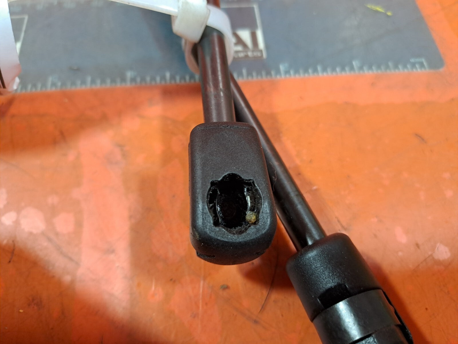 ebay-src:https://i.ebayimg.com/00/s/mtiwmfgxnjaw/z/p0uaaoswy9nnuefk/$_57.jpg