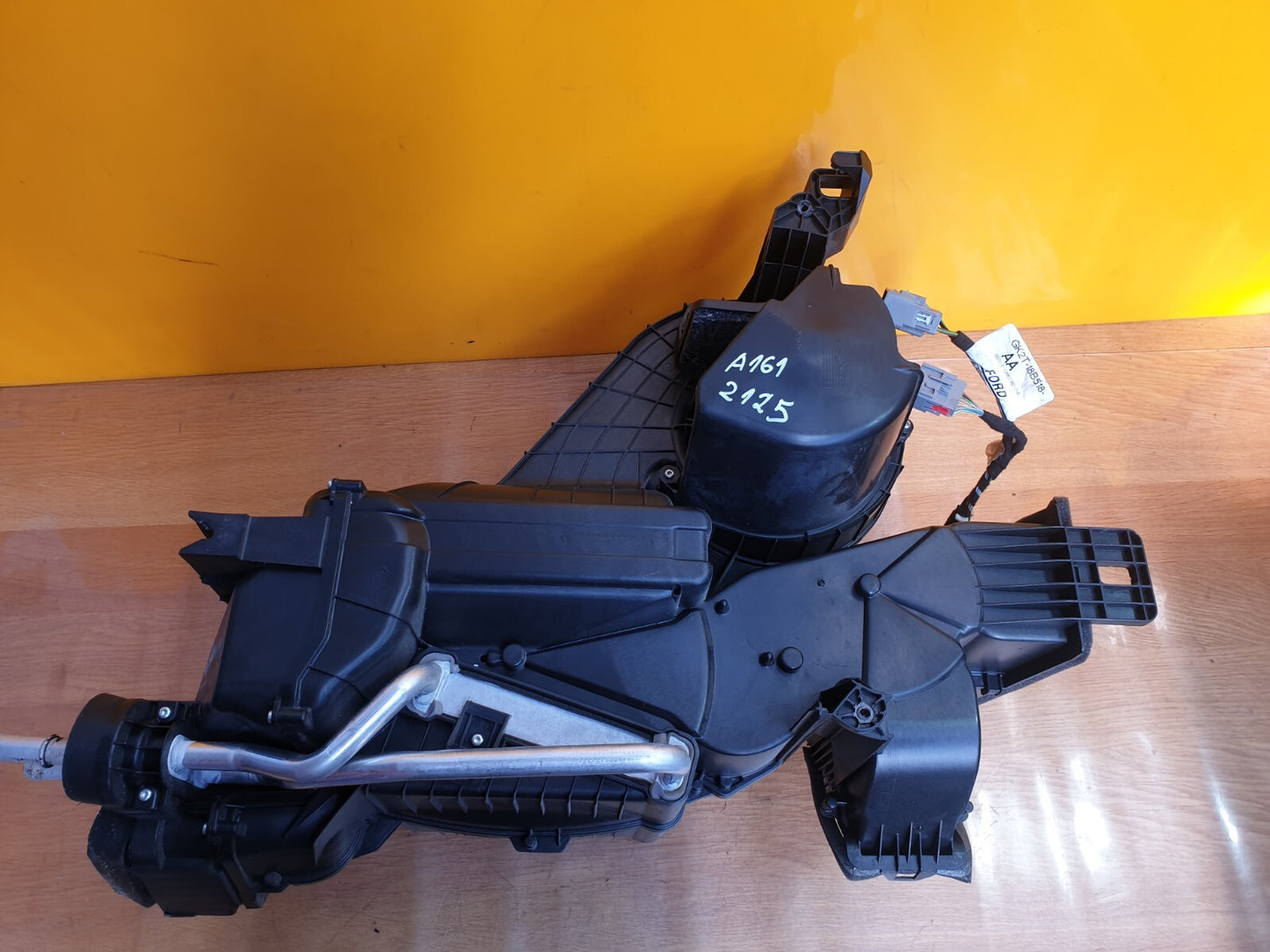 ebay-src:https://i.ebayimg.com/00/s/mtiwmfgxnjaw/z/j1waaoswvbbmknm-/$_57.jpg