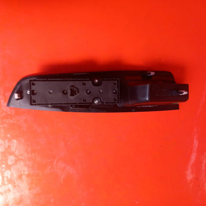 2019 Ford Galaxy MK3 Zetec Front Right Window Switch DG9T-14540-DCW A345 - Image 8