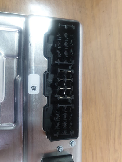 ebay-src:https://i.ebayimg.com/00/s/mtywmfgxmjaw/z/piiaaosw~7zmujqd/$_57.jpg