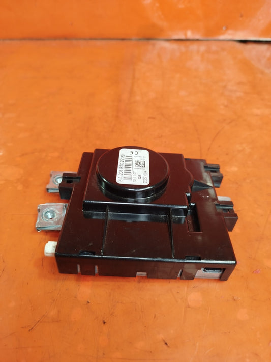 ✅MERCEDES C CLASS W204 ANTENNA AMPLIFIER MODULE A2048702789 + WARRANTY xAA - Image 2