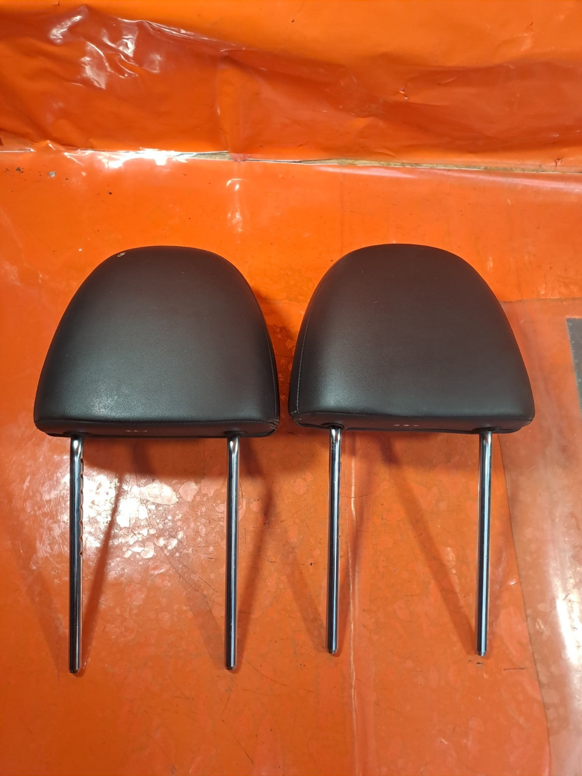 ✅2015 SSANGYONG TIVOLI ELX FRONT LEFT & RIGHT HEADREST PAIR + WARRANTY A221 - Image 7