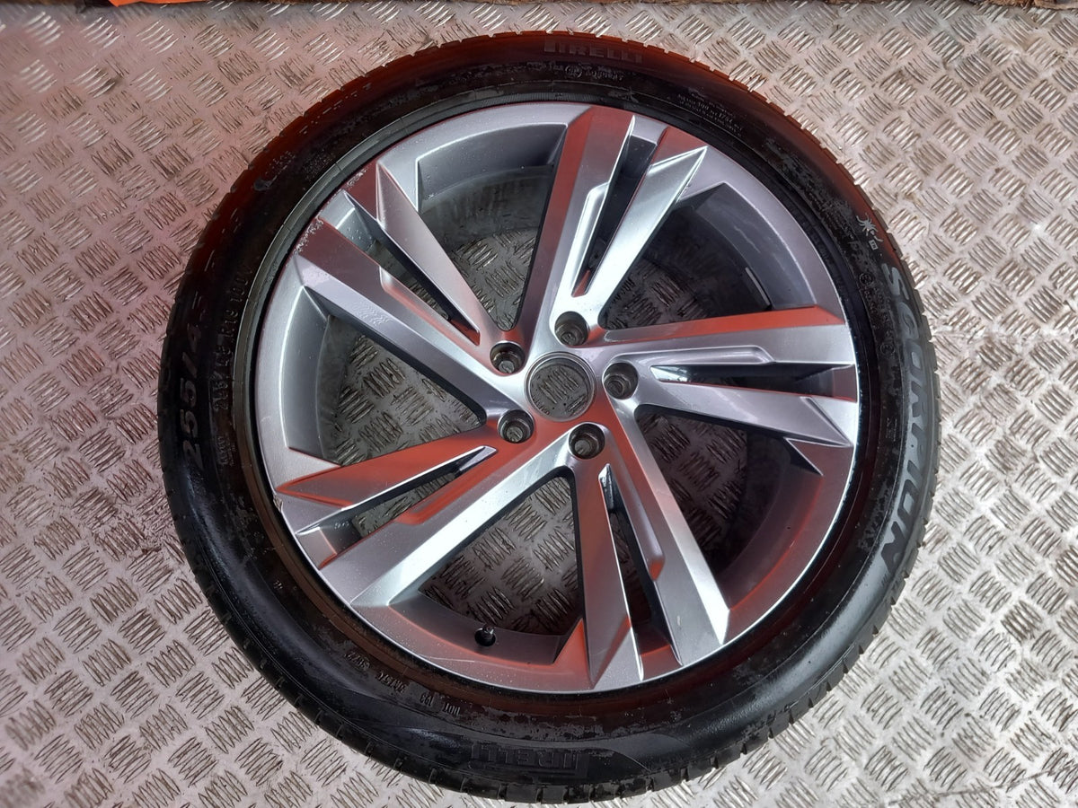 VW Tiguan 2016-2024 Alloy Wheel with Tyre 255/45 R19 5NA601025AM xAA - Image 2