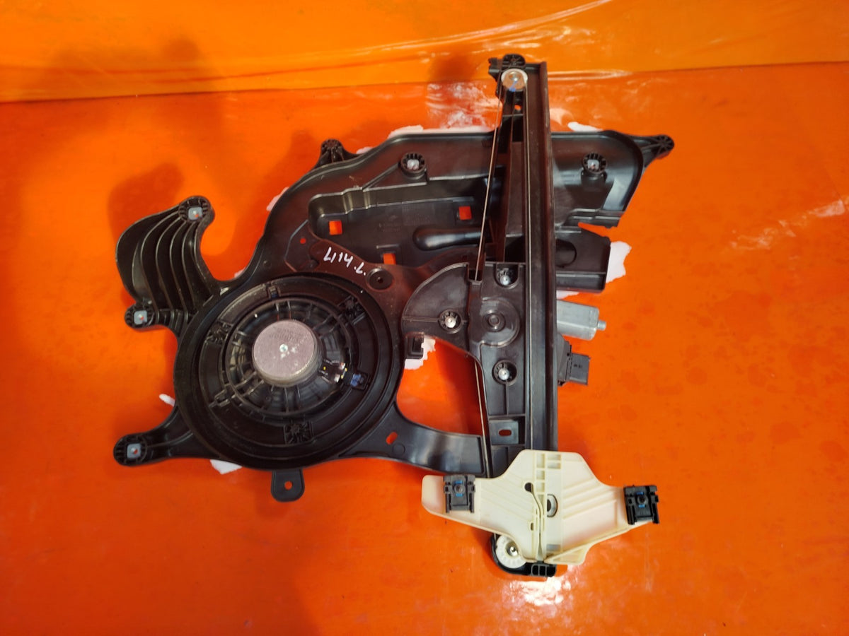ebay-src:https://i.ebayimg.com/00/s/mtiwmfgxnjaw/z/d0yaaeswhmxqtyqq/$_57.jpg