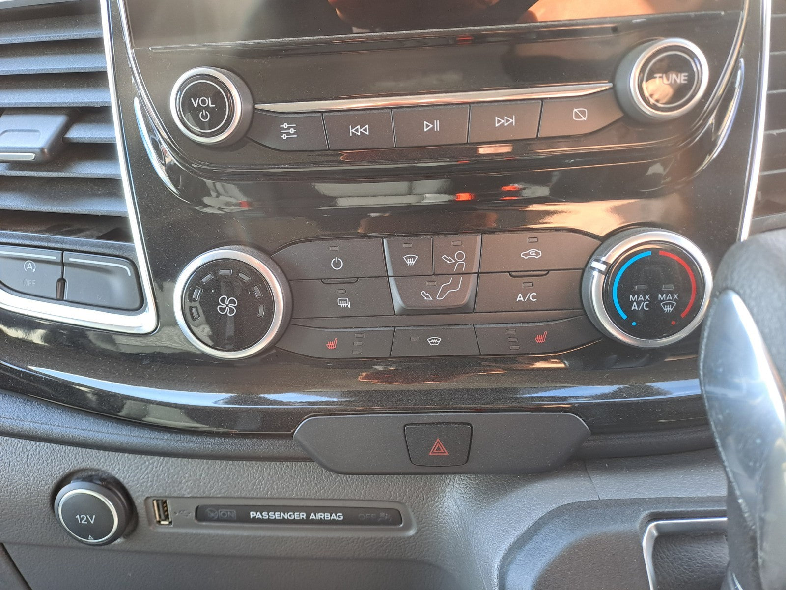 ✅2021 Ford Transit Custom Heater Control Panel Switch KK2T-19980-MA A372 - Image 1