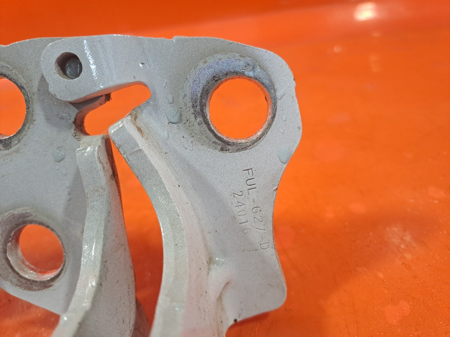 TESLA Model 3 Long 2024 Front Left Top Bottom Door Hinges Warranty A207 - Image 6