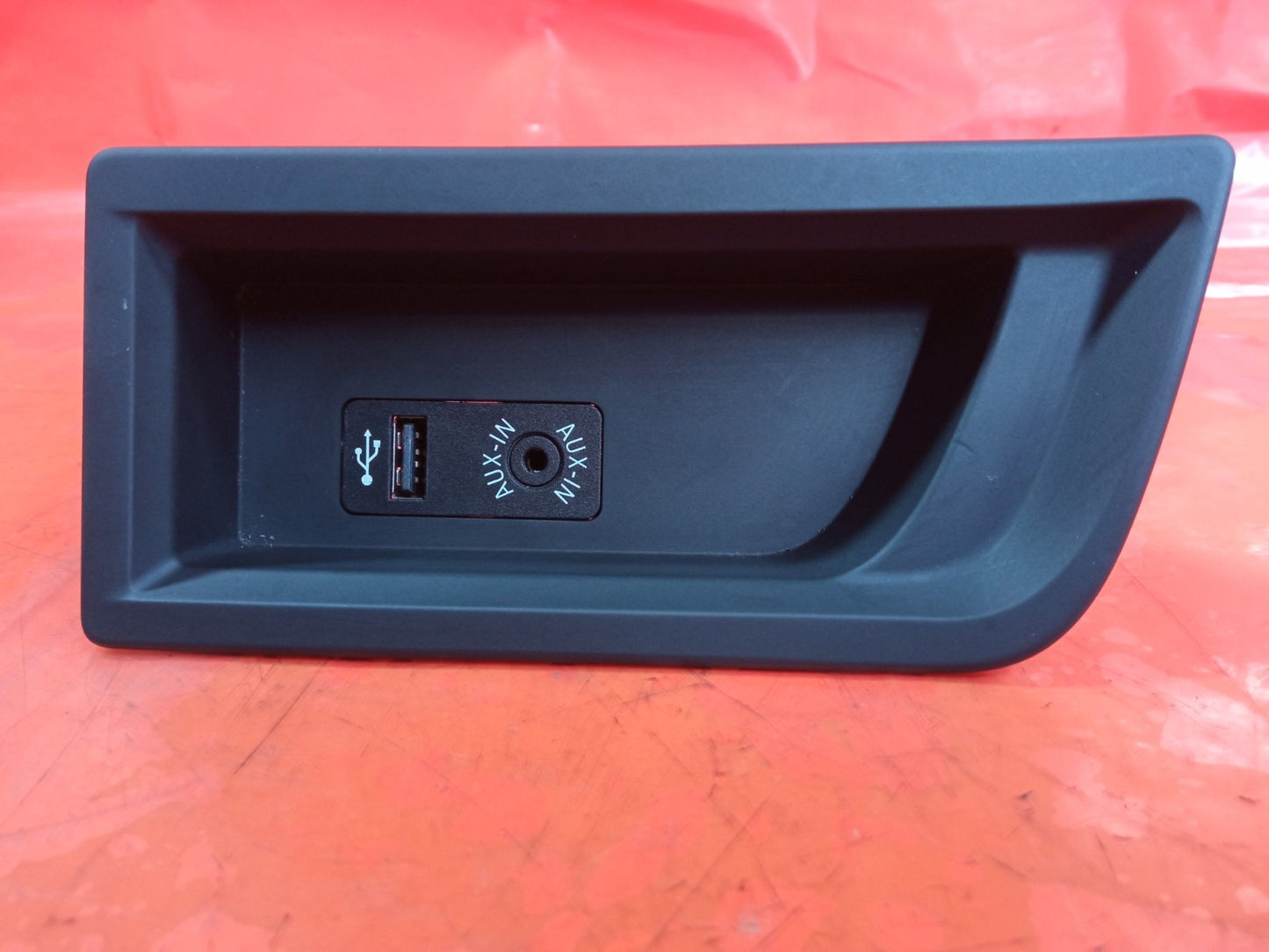 ✅BMW 420D F33 2.0 DIESEL 2016 USB PORT 9207358 Warranty A368 - Image 1