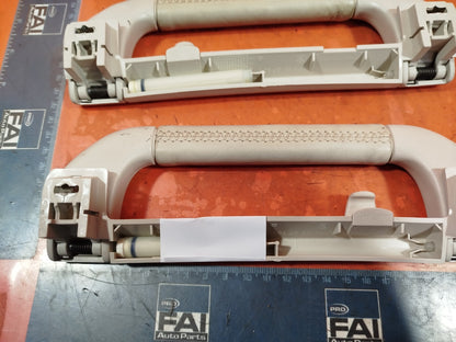 ✅LAND ROVER RANGE ROVER L322 4.4 DIESEL 2011 INTERIOR ROOF HANDLES SET Warranty - Image 7