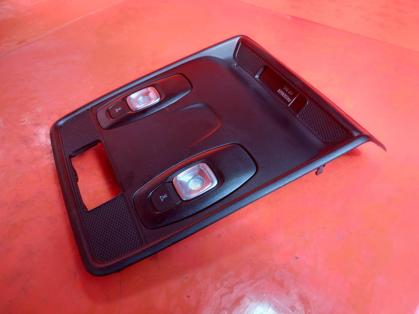 Renault Captur 1.6 Petrol 2023 Front Interior Roof Light 969803518R Warranty - Image 7