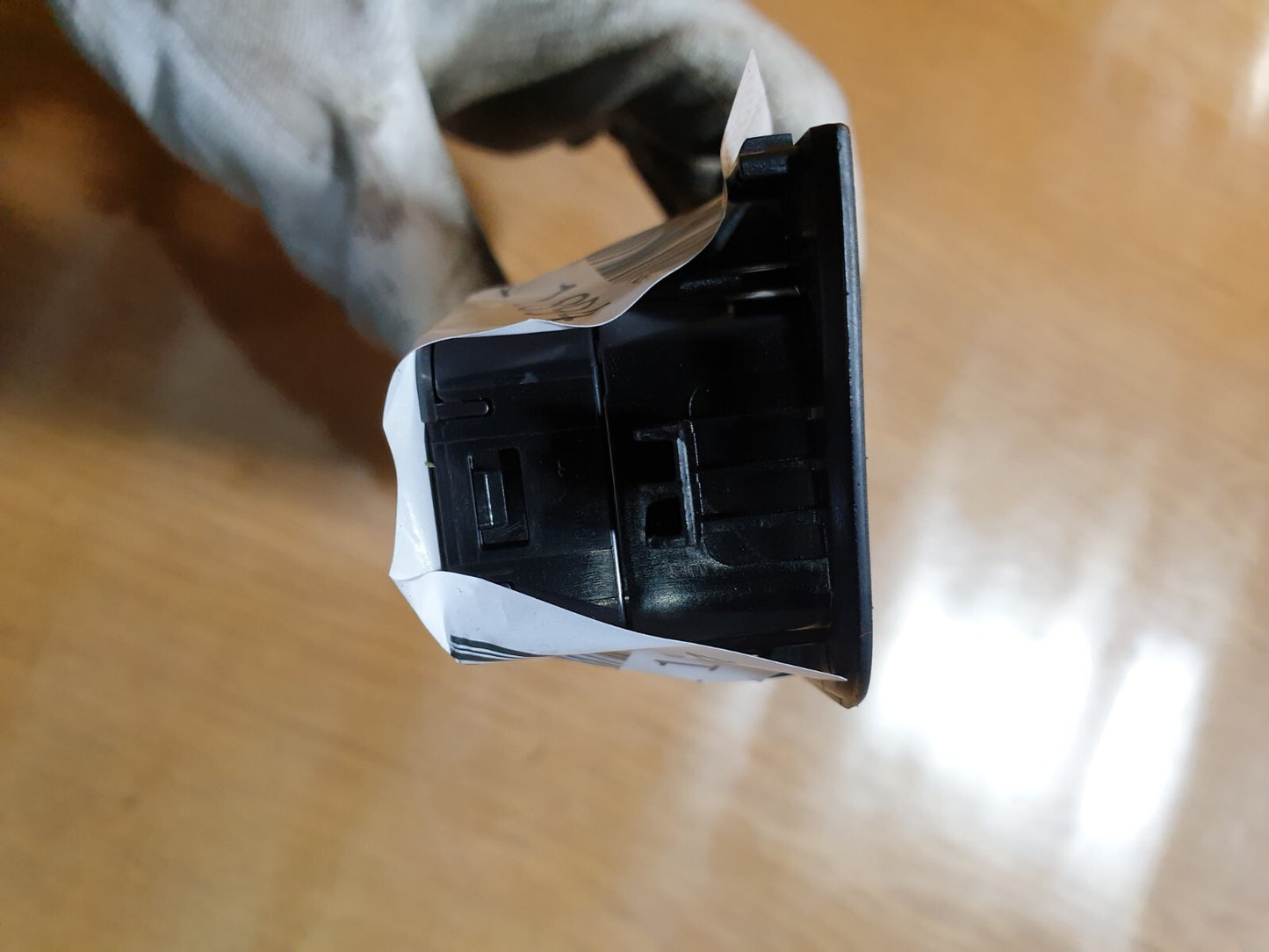 2023 BMW 1 Series F40 Front Right Window Switch 7948784 Warranty A151 - Image 9