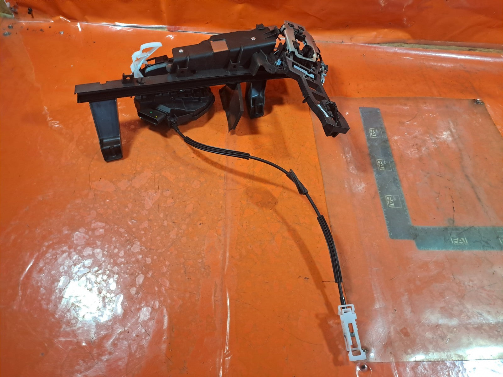 ebay-src:https://i.ebayimg.com/00/s/mtiwmfgxnjaw/z/f64aaeswdsxposaf/$_57.jpg