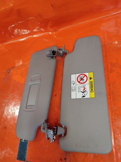 ✅BMW X1 F48 2.0 PETROL 2018 SUN VISORS PAIR Warranty A303 - Image 3