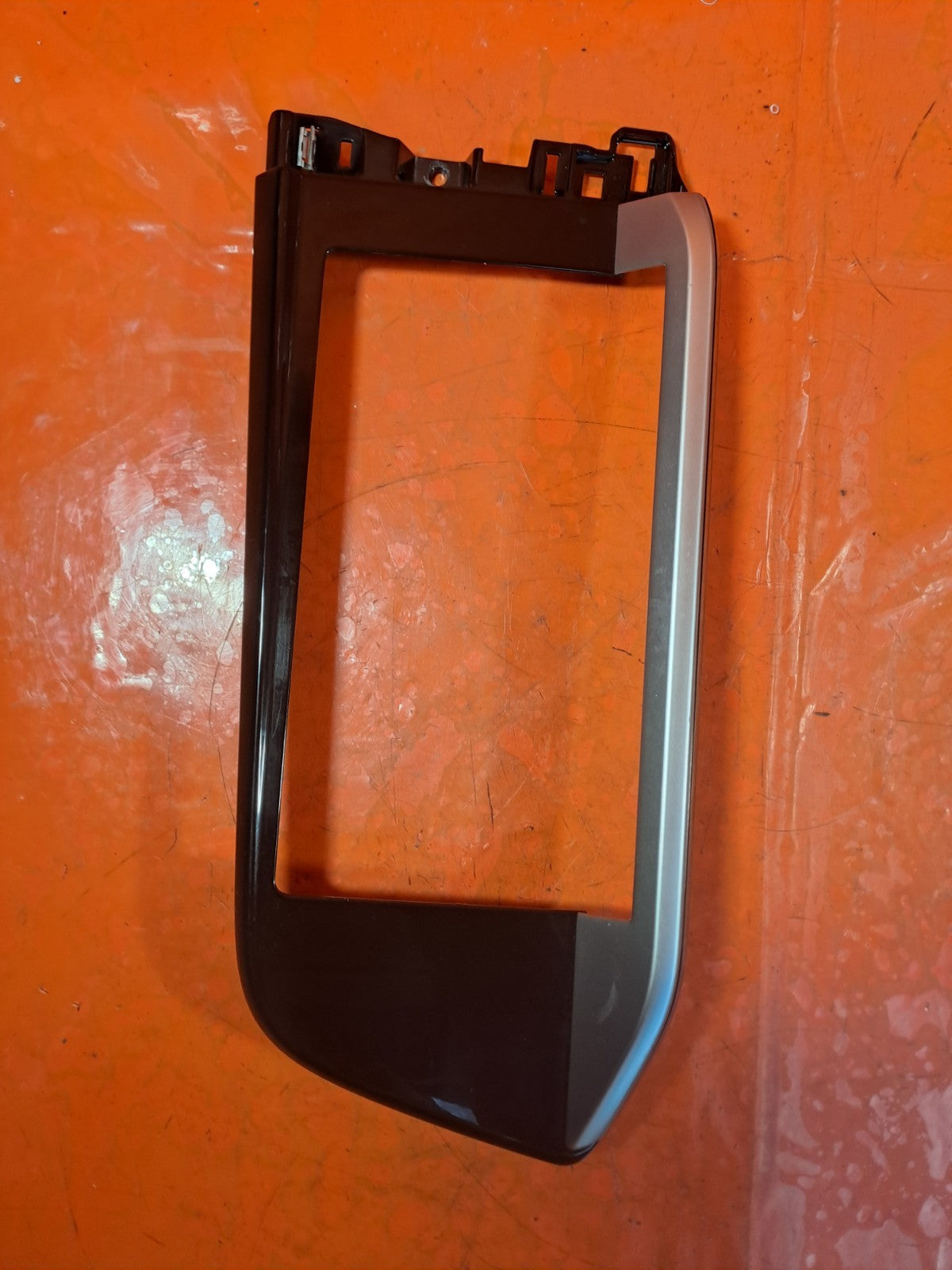 ✅FORD TOURNEO CONNECT VW CADDY 2.0 DIESEL 2024 RADIO SURROUND TRIM 2KF858070C - Image 6