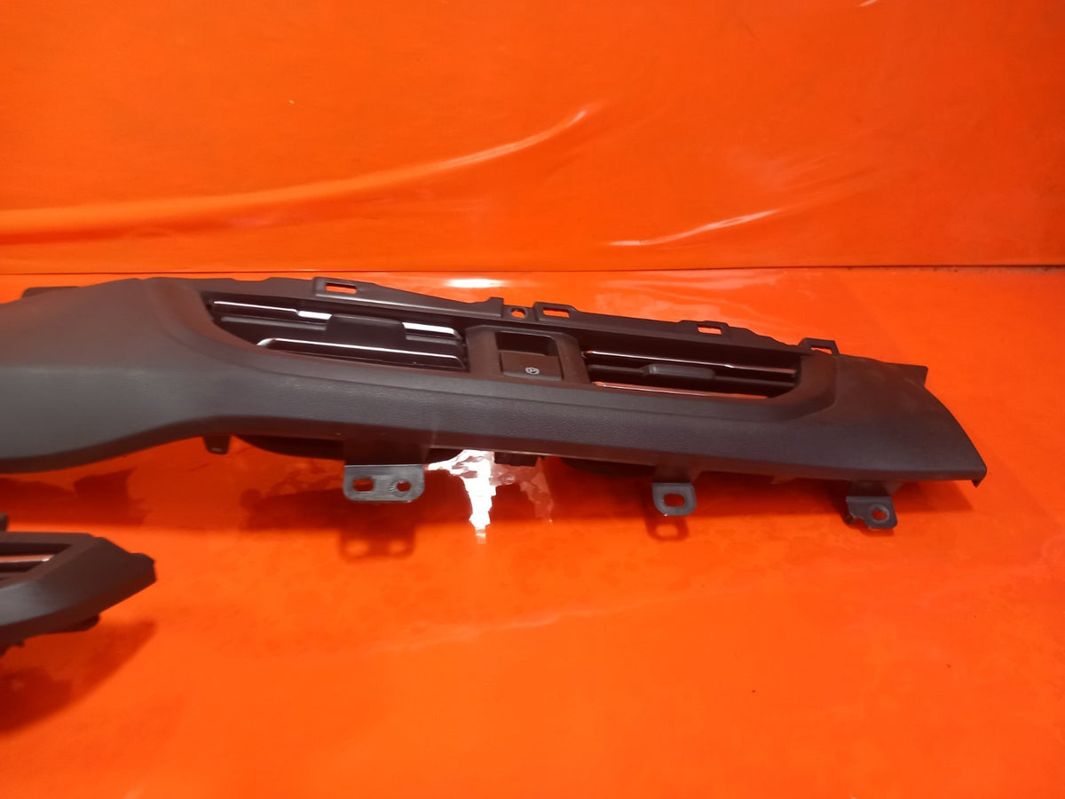 ebay-src:https://i.ebayimg.com/00/s/mtiwmfgxnjaw/z/es4aaeswhq5qmd9h/$_57.jpg