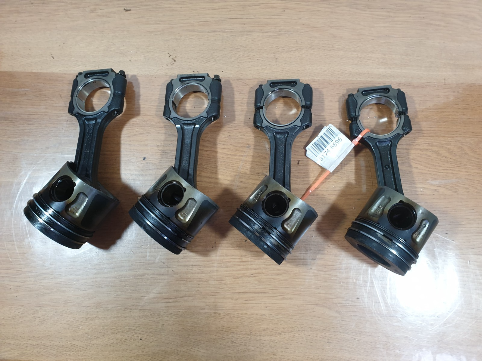✅2011 SSANGYONG KORANDO 2.0 DIESEL PISTON WITH CONROD 1x + WARRANTY A174 - Image 1