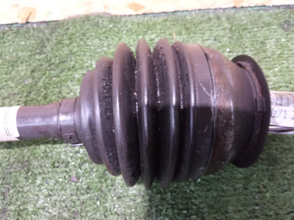 ✅MERCEDES B200 W246 1.8 CDI 2014 FRONT RIGHT AUTO DRIVESHAFT A2463303200 - Image 3