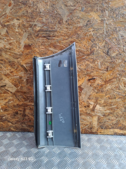 ✅LAND ROVER Range Rover Vogue L322 2005 4.4 Petrol REAR LEFT DOOR LOWER MOULDING - Image 10