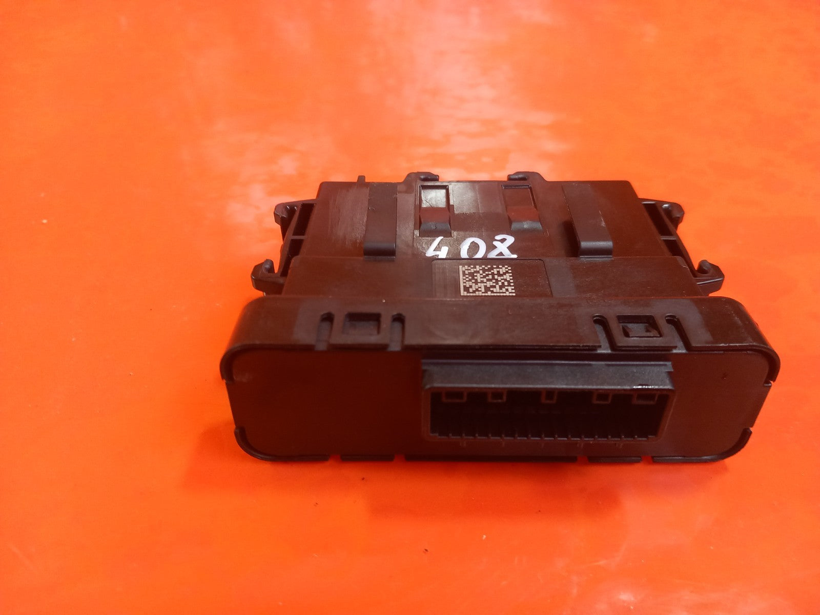ebay-src:https://i.ebayimg.com/00/s/mtiwmfgxnjaw/z/m7aaaesw0fzql-kq/$_57.jpg