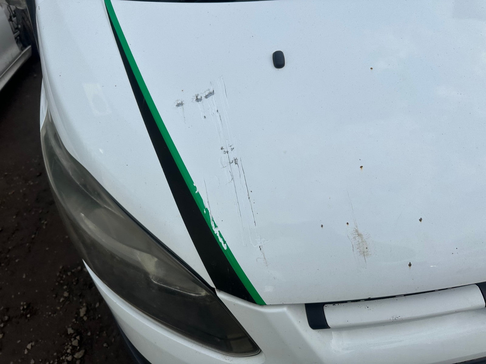 ✅Ford Transit Custom 2.2 Diesel 2014 Bonnet Hood Panel White Scratches A378 - Image 8