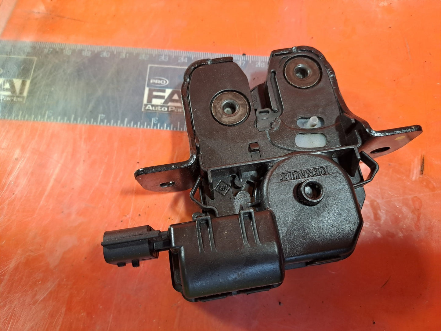 ✅2015 RENAULT ZOE DYNAMIQUE TAILGATE LOCK 846300003R + WARRANTY A317 - Image 9