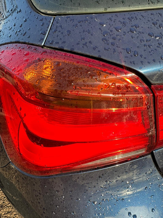 ✅2015 BMW 1 SERIES SPORT F20 2.0D REAR LEFT OUTER TAIL LIGHT + WARRANTY A316 - Image 1