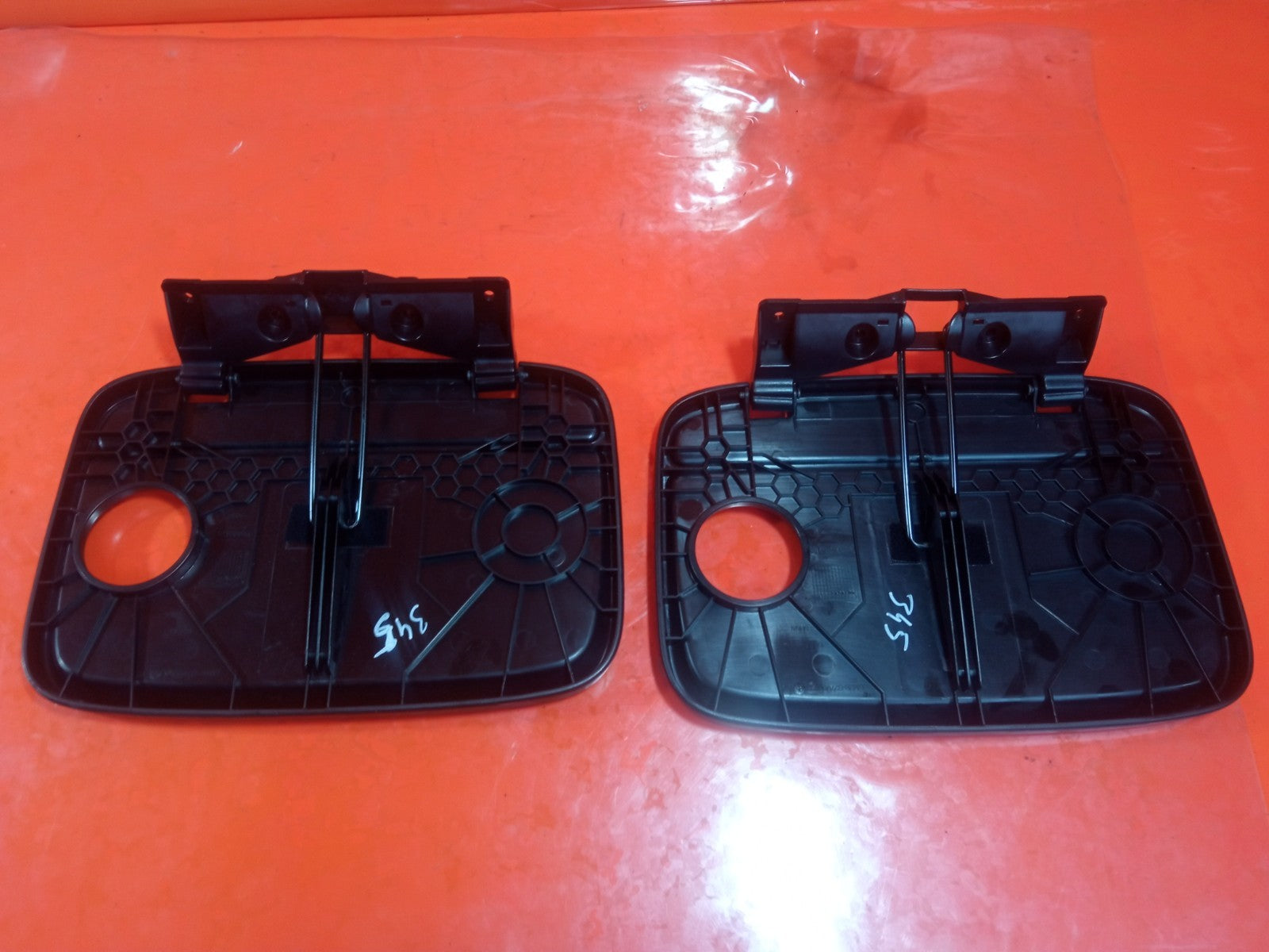 2019 Ford Galaxy MK3 Zetec Picnic Table Tray Pair EM2B-S279B04-ABW Warranty A345 - Image 6