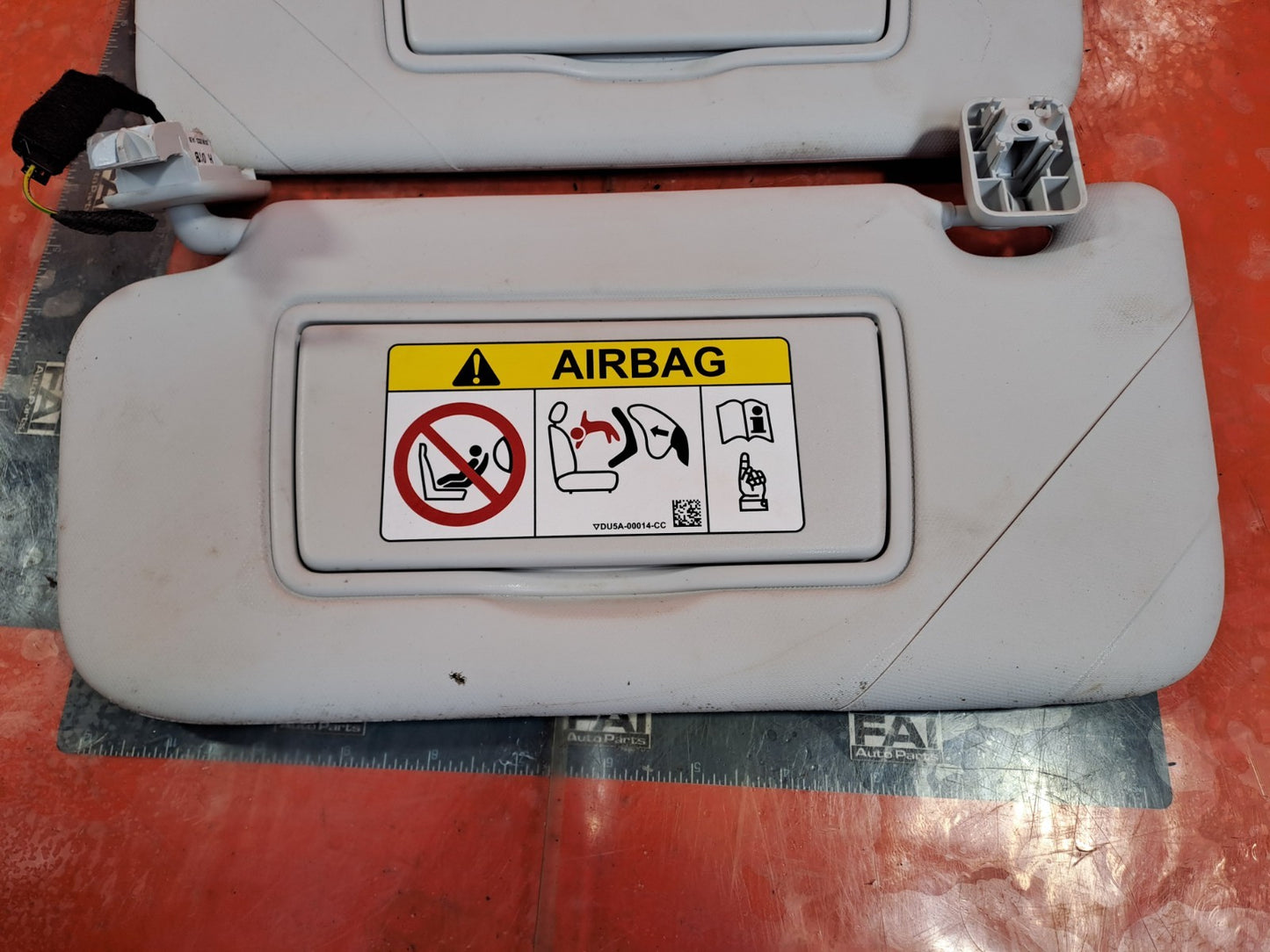 ✅2023 FORD PUMA TITANIUM PAIR OF SUN VISORS DU5A-00014-CC + WARRANTY A328 - Image 2