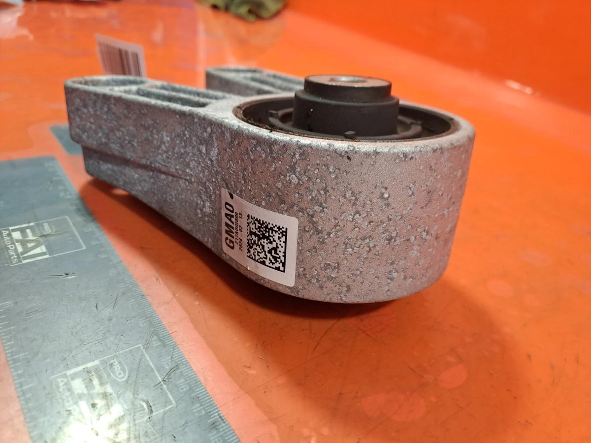 ebay-src:https://i.ebayimg.com/00/s/mtiwmfgxnjaw/z/uoaaaeswtpfqstud/$_57.jpg