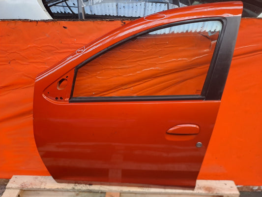 ✅2024 Dacia Duster Journey Front Left Door Orange Dent + Warranty A364 - Image 1