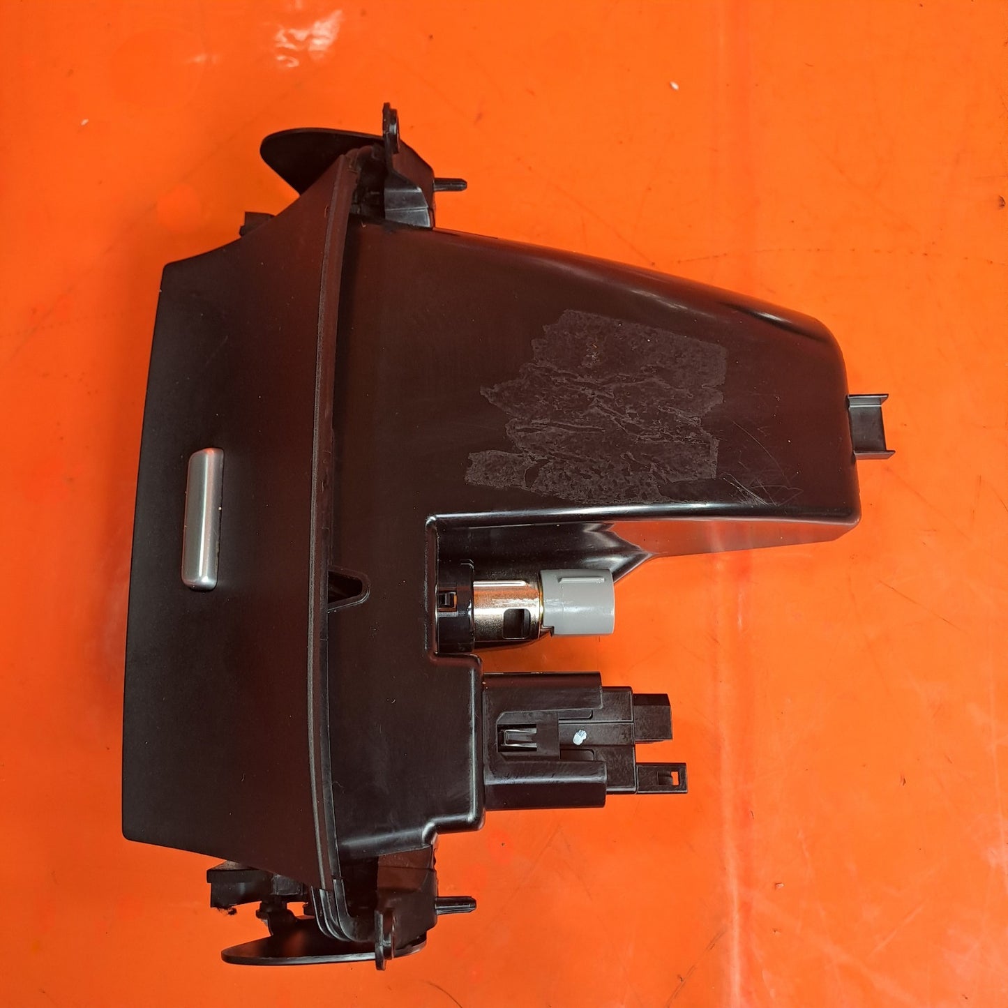 ✅Ford Galaxy Zetec 2017 2.0 Diesel Ashtray&USB Port Input Socket EM2B-R061A07-AB - Image 7