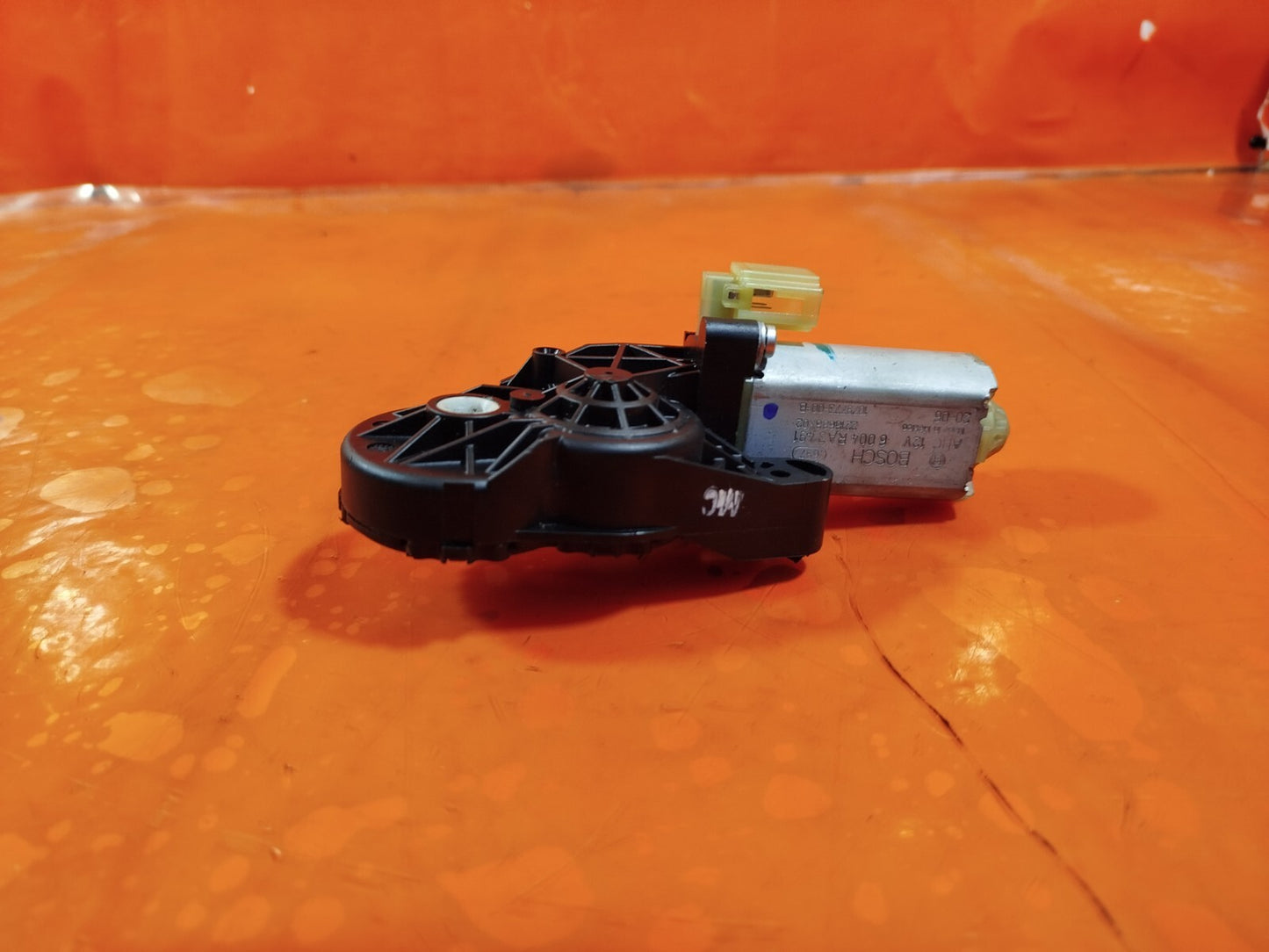 ✅TESLA MODEL 3 LONG RANGE 2020 FRONT RIGHT LEFT SEAT ADJUST MOTOR 1079773-00-B - Image 5