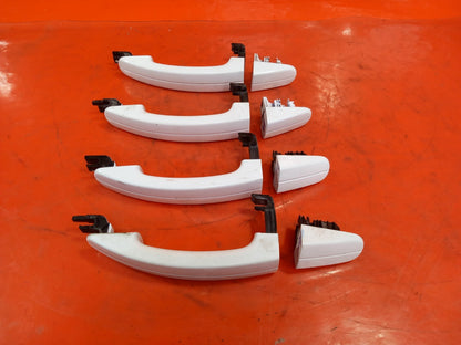 Ford Tourneo Custom 2.2 Diesel 2016 Exterior Handles x4 White Warranty A411 - Image 3