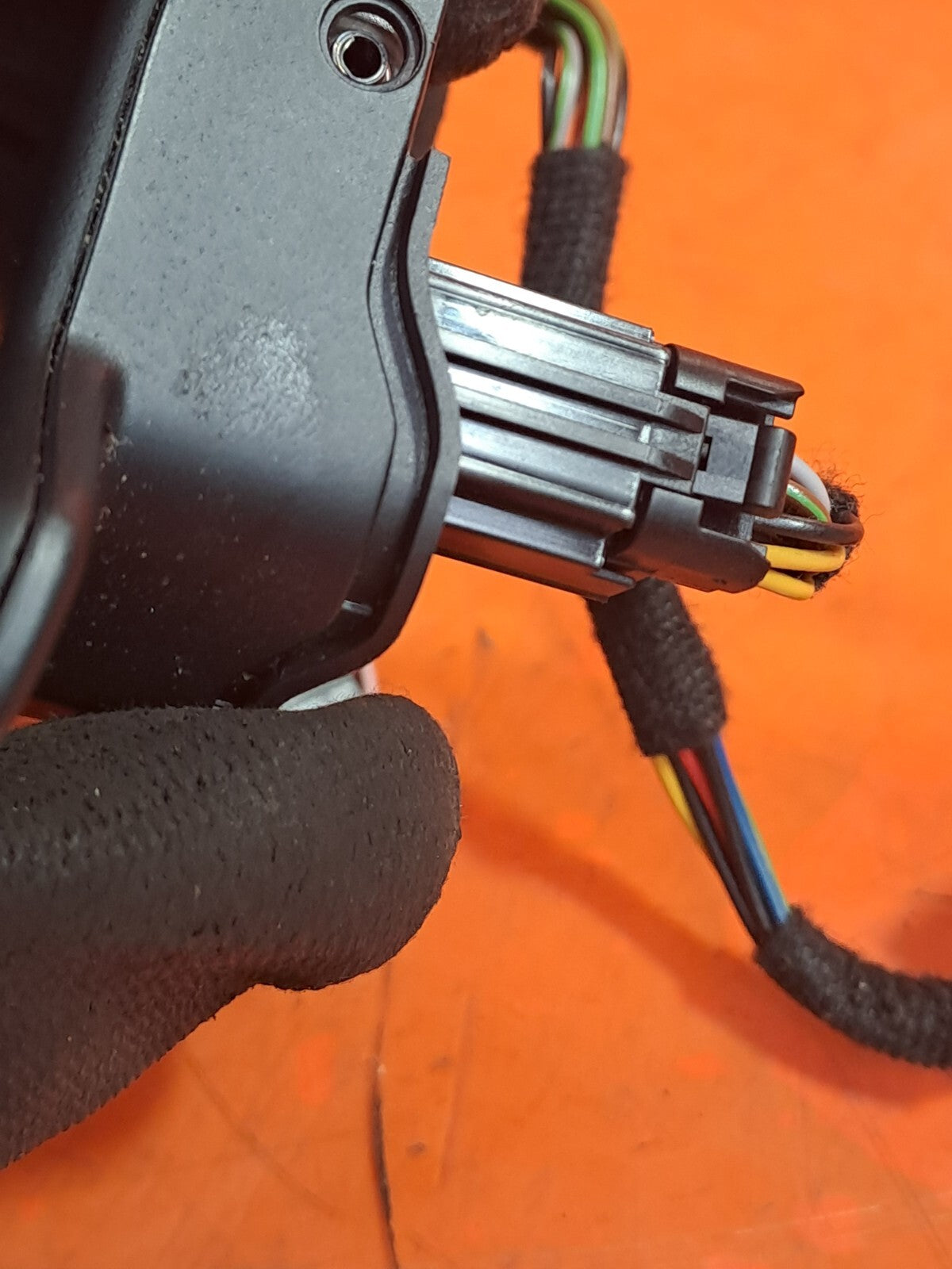 ✅Ford Mondeo Titanium 2.0 Diesel 2016 PADDLE SHIFT BUTTON DG9T-3F884-ABW A273 - Image 6