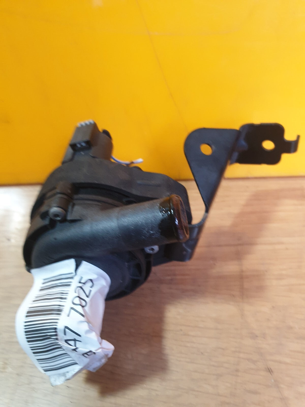 ebay-src:https://i.ebayimg.com/00/s/mtywmfgxmjaw/z/zh4aaosw-ovmj9ib/$_57.jpg
