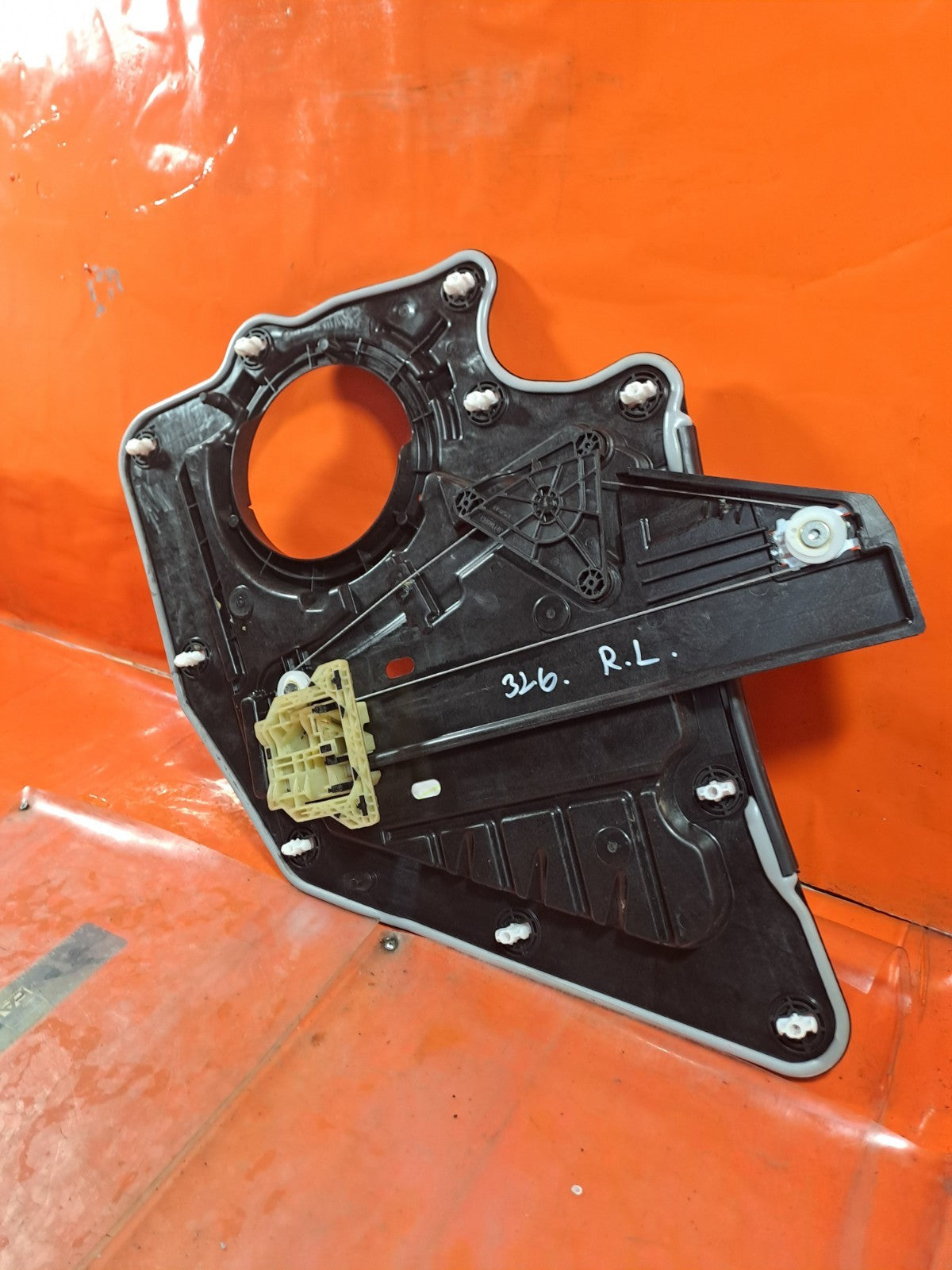 ✅FORD KUGA ST-LINE 2.5 PETROL 2025 REAR LEFT DOOR WINDOW REGULATOR 0130822091 - Image 9