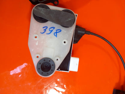 BMW X5 G05 Xdrive 50e M Sport 3.0 Petrol 2025 Front Left Door Lock 7477709 A398 - Image 10