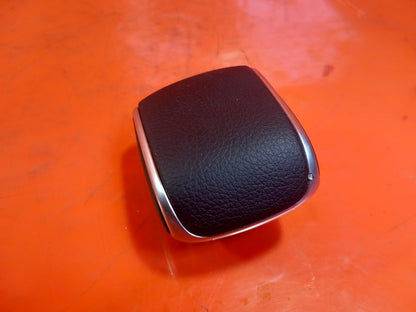 Mercedes Gle 450D AMG 3.0 Diesel 2025 Gear Shifting Knob Top Cover A1676801405 - Image 7