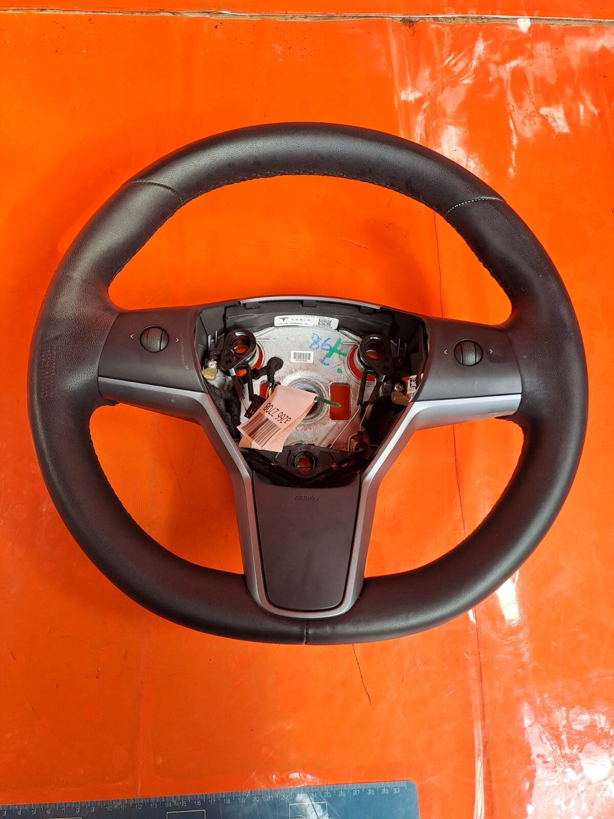 ✅Tesla Model 3 Long Range 2020 MULTIFUNCTION STEERING WHEEL 1095222-99-L A266 - Image 1