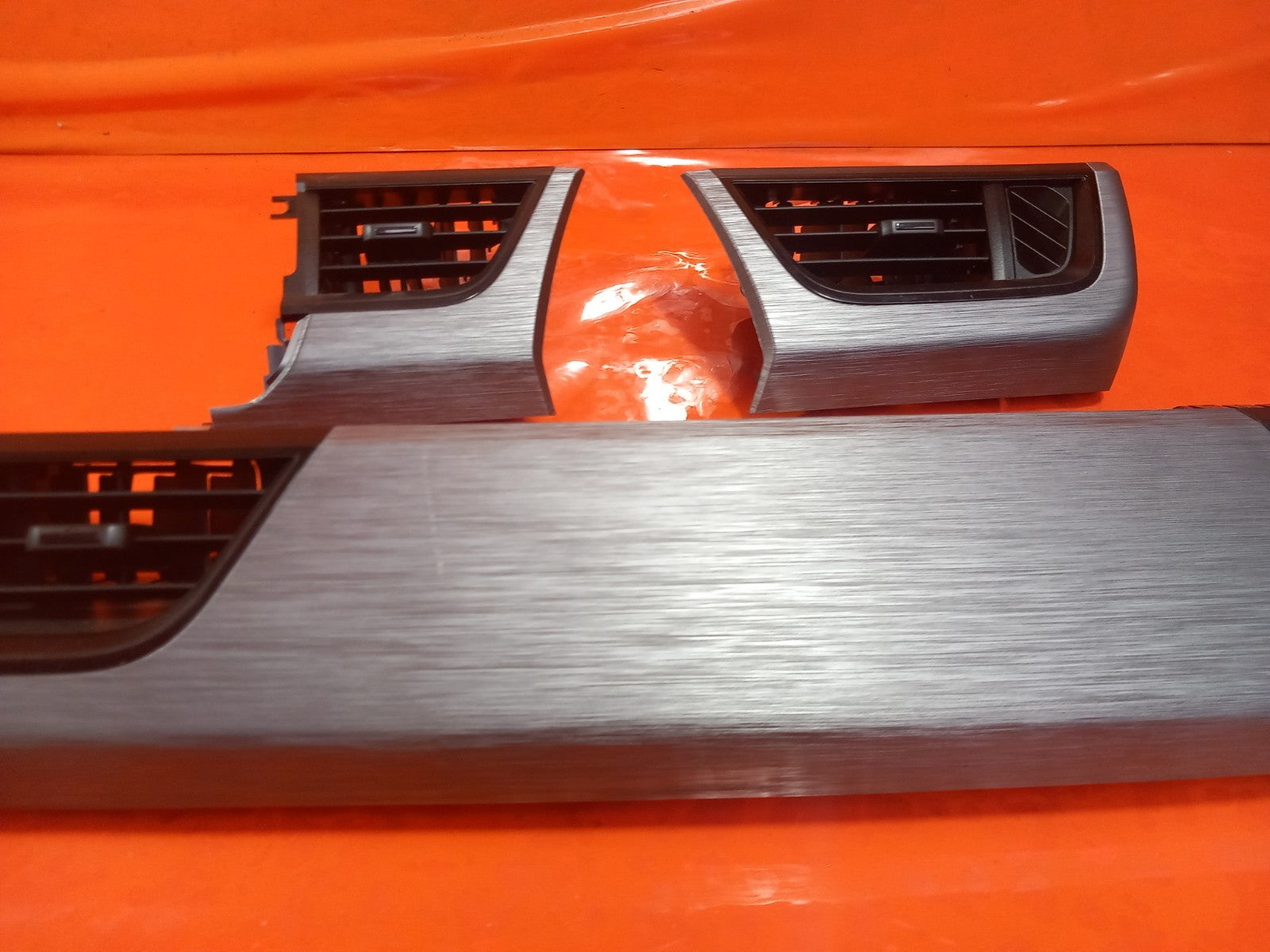 2025 Renault Kangoo MK3 Dash Air Vent Trim 684129523R Warranty A408 - Image 3