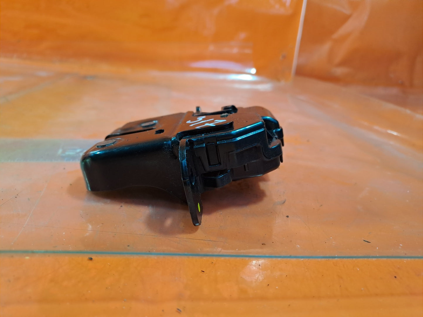 ebay-src:https://i.ebayimg.com/00/s/mtiwmfgxnjaw/z/tz0aaeswamppm105/$_57.jpg