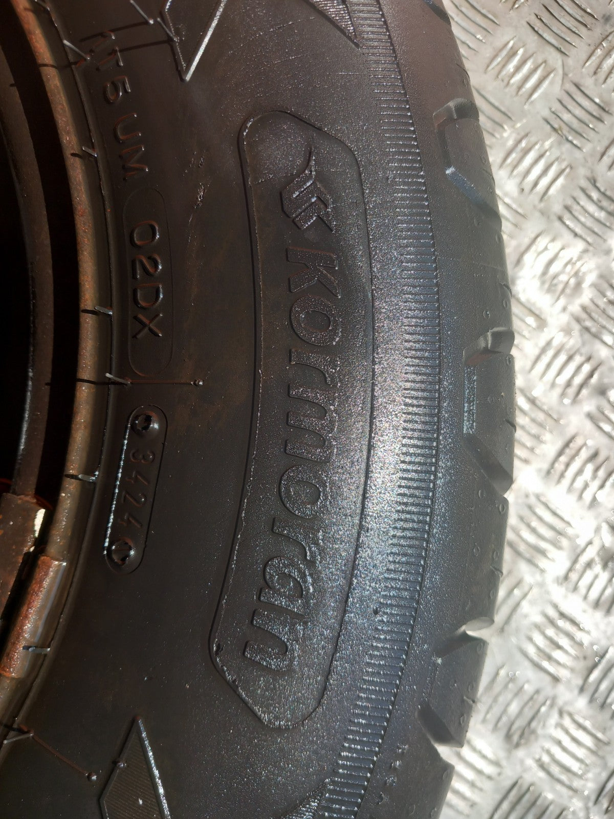 2015 Ford Tourneo Custom Steel Wheel w/ Tyre 215/65 R15 BK21-1007-AA A377 - Image 2
