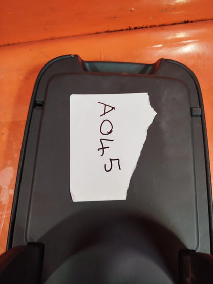 ✅Skoda Karog 1.0 Petrol 2020 Centre Console Leather Armrest Warranty A045 - Image 8