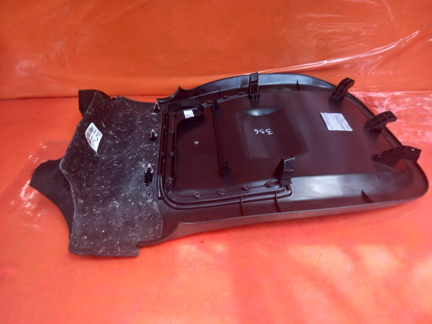 2025 Land Rover Defender L663 Front Left Seat Back Board L002270001NCP A396 - Image 8