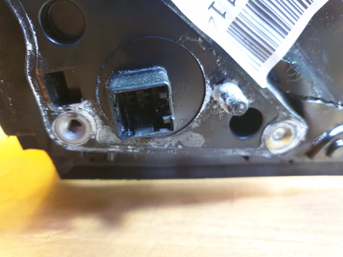 ebay-src:https://i.ebayimg.com/00/s/mtiwmfgxnjaw/z/oowaaoswyrblurvu/$_57.jpg