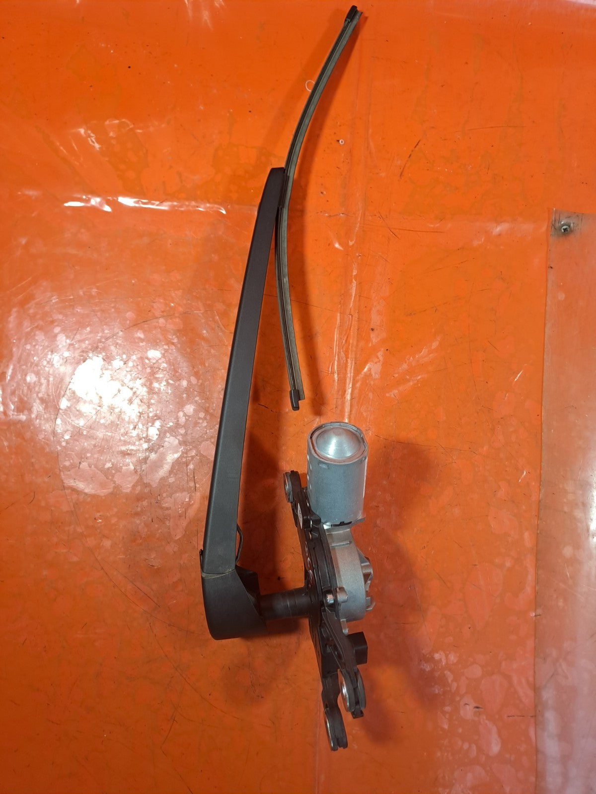 ✅FORD TOURNEO CONNECT VW CADDY 2.0 DIESEL 2024 REAR WIPER MOTOR & ARM 8V0955711C - Image 3